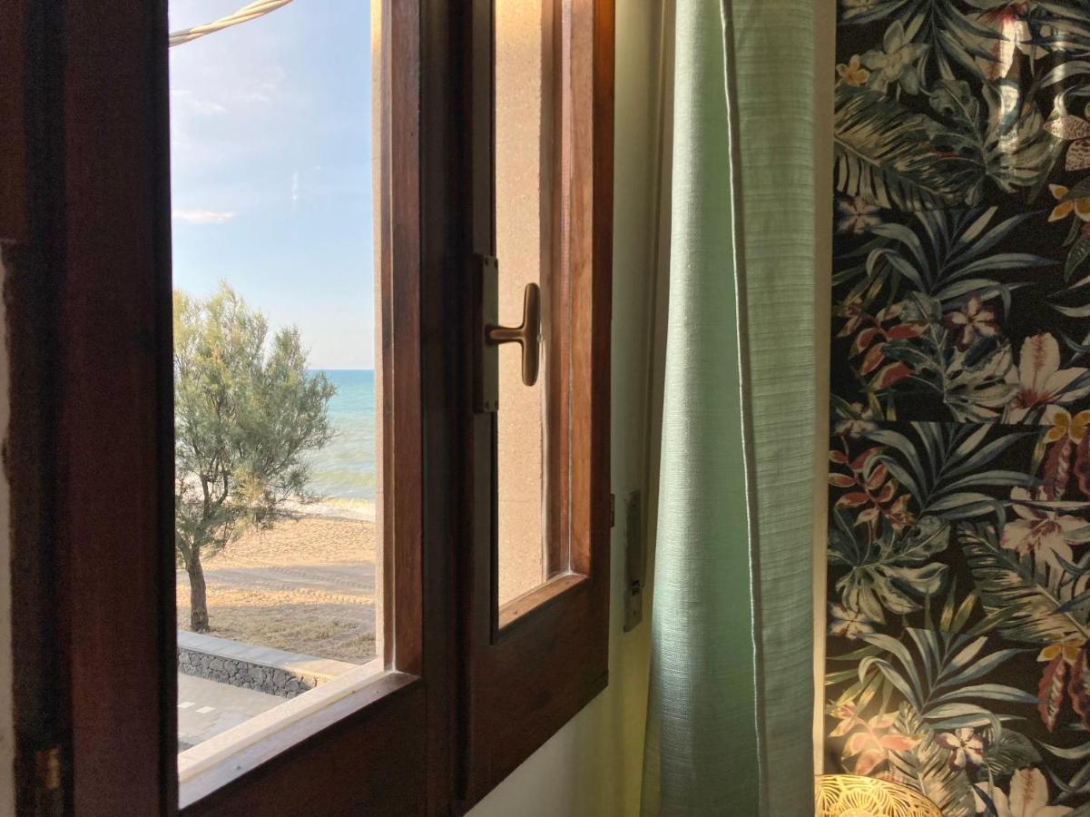 Noemi Holiday House Agnone Bagni Ngoại thất bức ảnh
