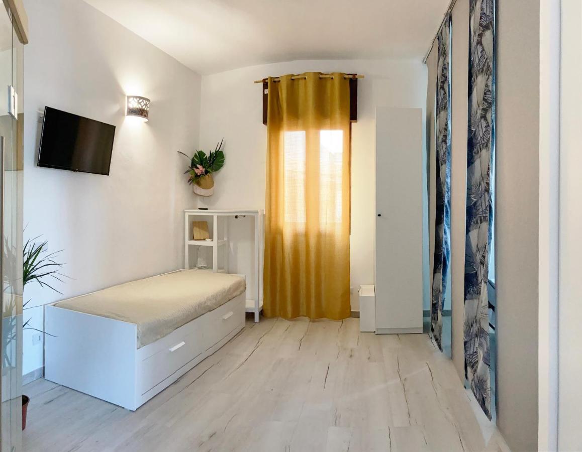 Noemi Holiday House Agnone Bagni Ngoại thất bức ảnh