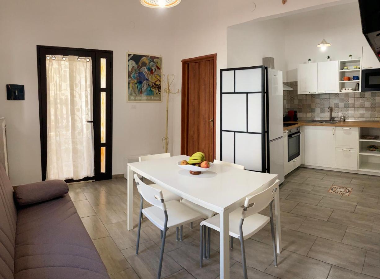 Noemi Holiday House Agnone Bagni Ngoại thất bức ảnh