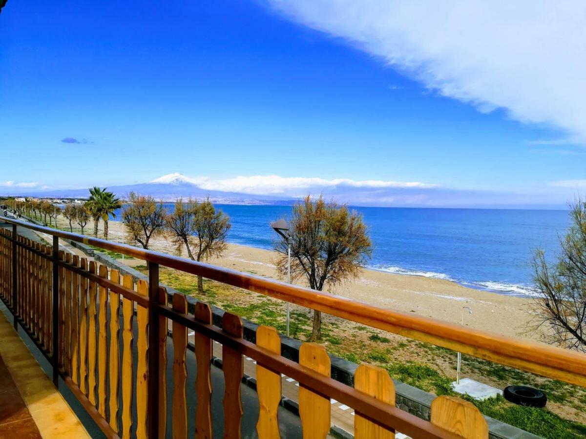 Noemi Holiday House Agnone Bagni Ngoại thất bức ảnh