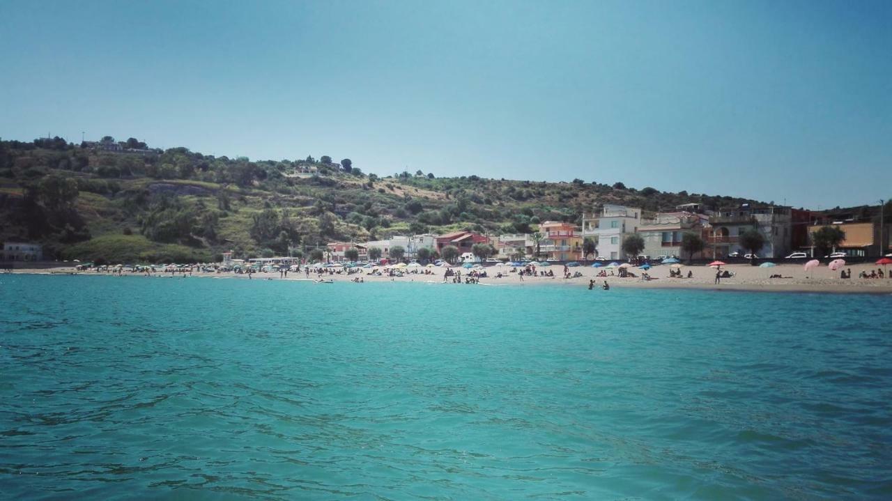 Noemi Holiday House Agnone Bagni Ngoại thất bức ảnh