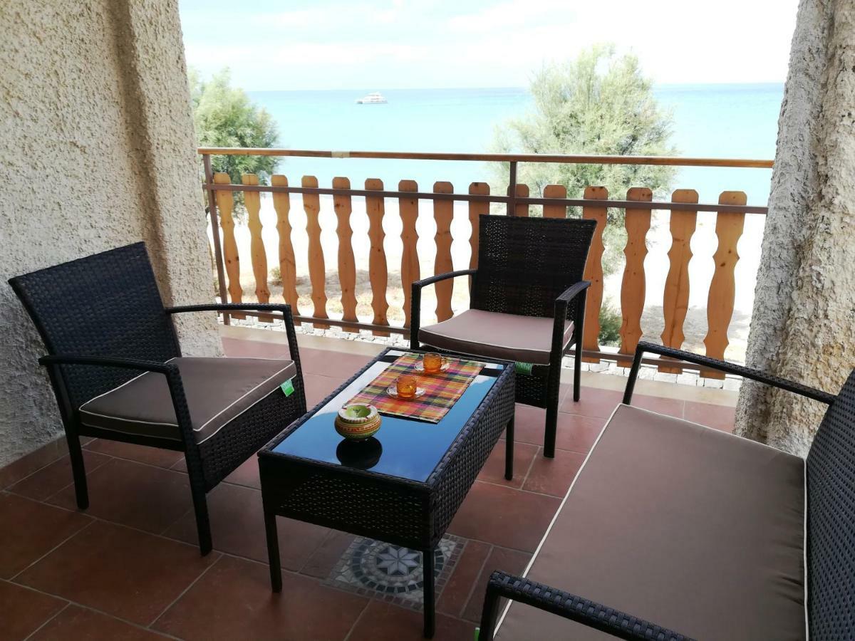 Noemi Holiday House Villa Agnone Bagni Ngoại thất bức ảnh